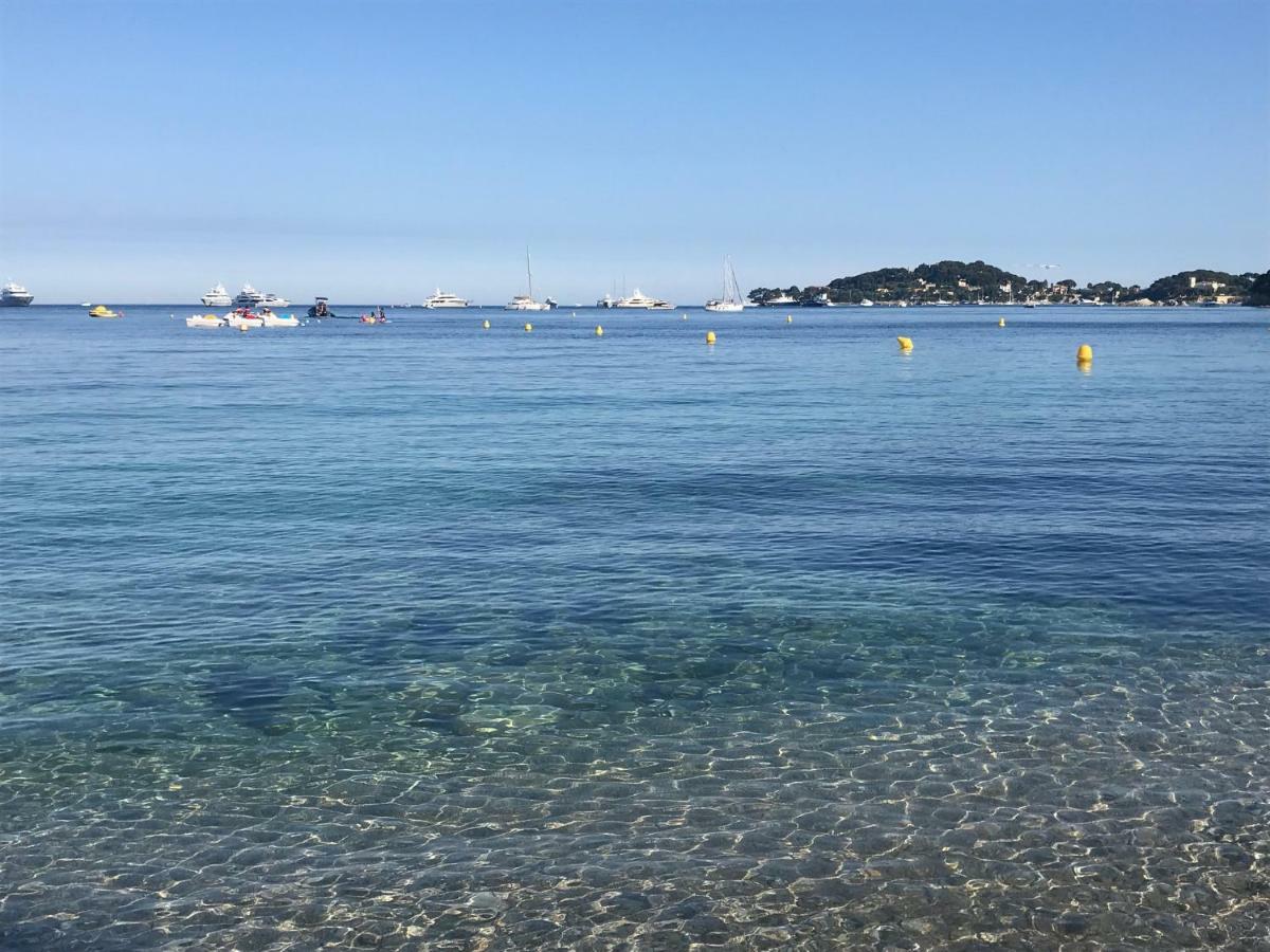 Hôtel La Villa Patricia - Charme et Tradition Villefranche-sur-Mer Esterno foto